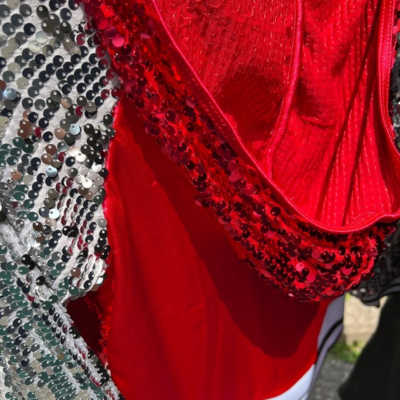 Sequins Jacket with hoodie - Picture 2 of 4